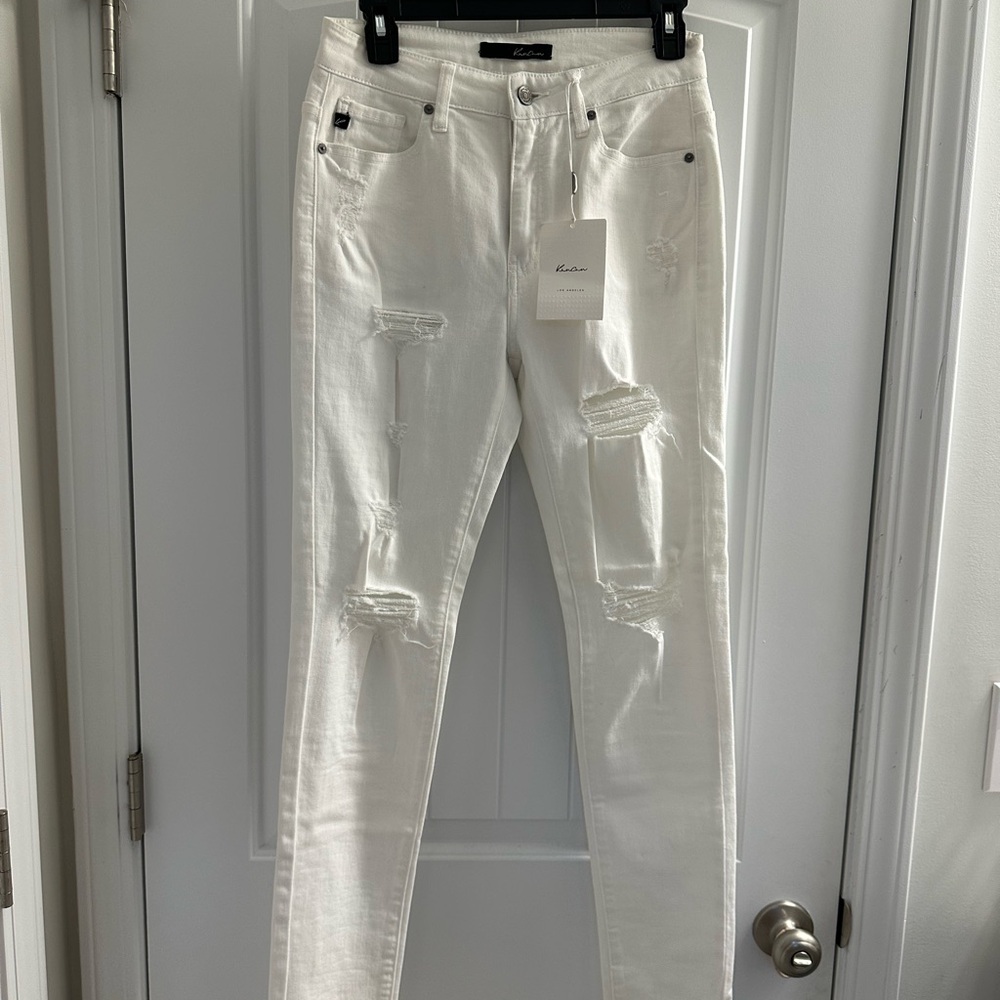KanCan White Skinny Jeans with Distressing